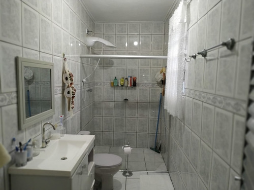 Imagem 2 de 14 de Vendo Casa Terrea 3 Quartos Próximo Metro Capão Redondo ( Vi663 )