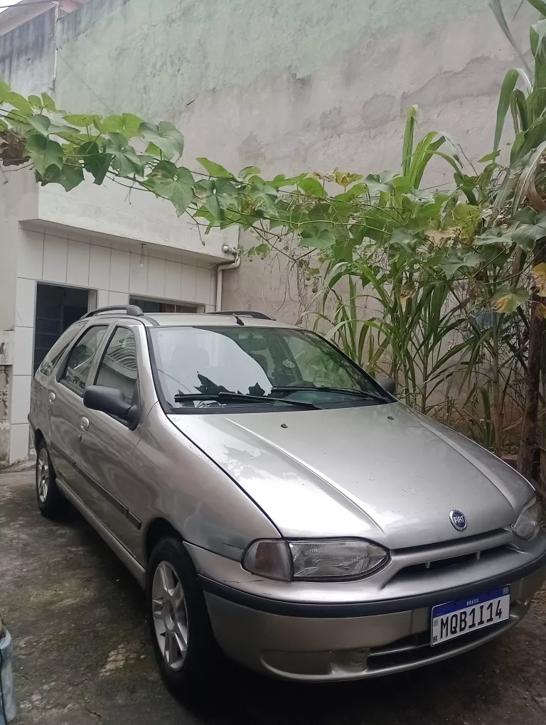 Fiat Palio Weekend 1.6 16v Stile 5p