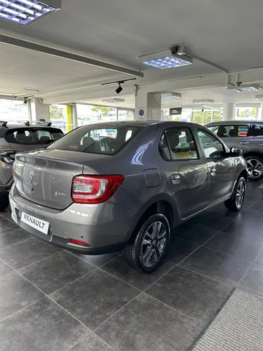 Renault Logan Intens Cvt