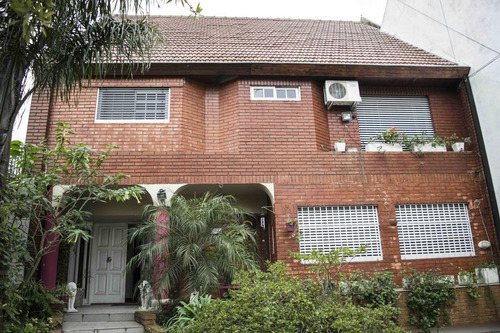 Imagen 3 de 29 de Casa En Venta 5 Ambientes Martinez