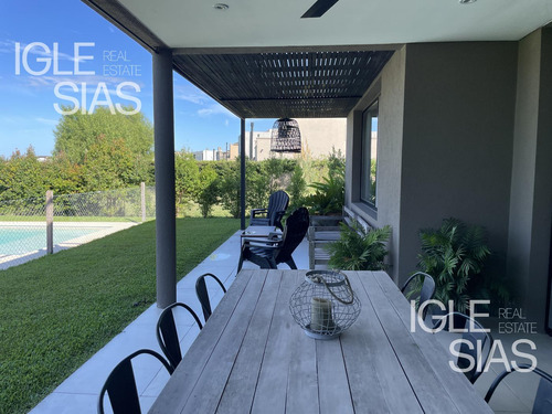 Casa Al Lago En Venta San Rafael, Villanueva