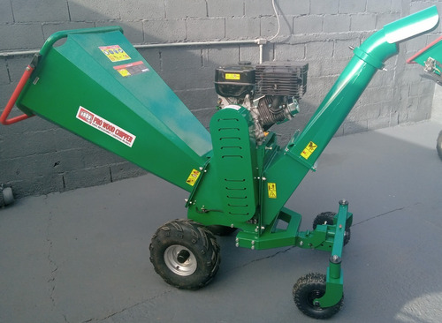 Imagen 3 de 8 de Chipiadora Dorite 16 Hp Hasta 12 Cmts 4 Ruedas