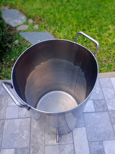 Olla Acero Inoxidable 80 Lts Ideal Para Cerveza Artesanal Plateado