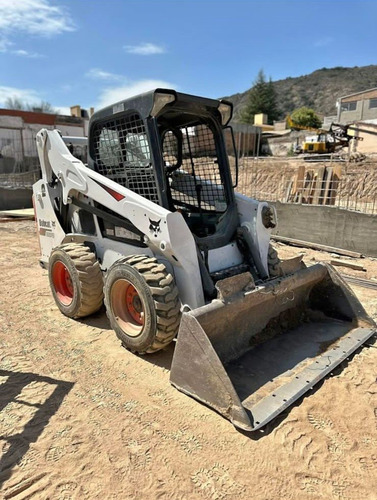 Minicargadora Bobcat S570