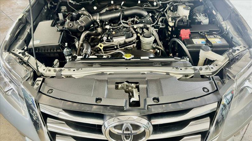 Toyota Hilux SW4 Sw4 2.7 Flex Automático 2017 Muito Nova