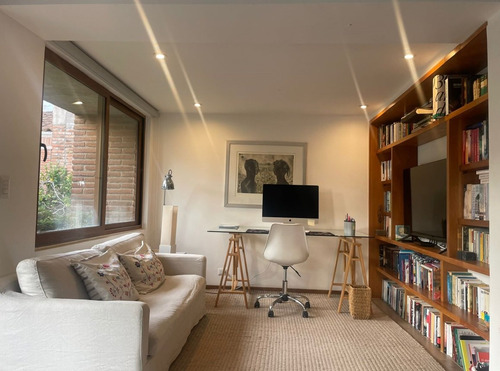 Casa Remodelada Con Terminaciones De Alto Nivel En Condomini