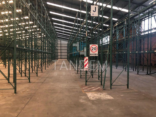 Imagen 2 de 4 de Galpón En Predio Con Seguridad 24hs En Area De Promoción El Triángulo