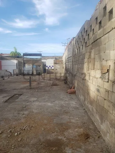 Terreno Comercial - Residencial