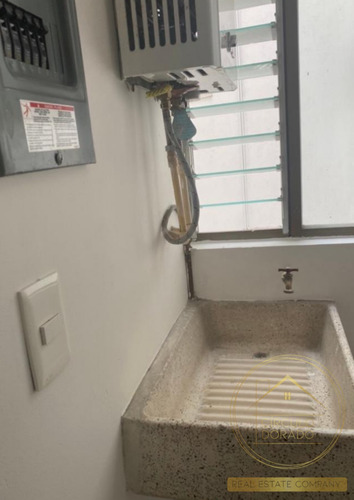 Imagen 10 de 14 de Se Renta Exclusivo Departamento Con Acabados De Lujo