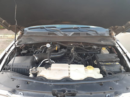 Imagen 11 de 14 de Jeep Cherokee Kk Liberty 4x4 Limited Gas Y A Gasoli