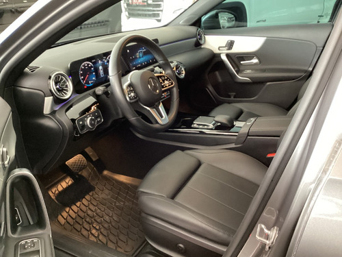 Mercedes-Benz Clase A 1.3 200 Progressive