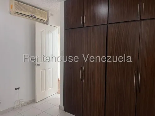 Marydoll Mogollon Vende Moderno Apartamento A Estrenar En Sotavento, Zona Oeste Barquisimeto-lara