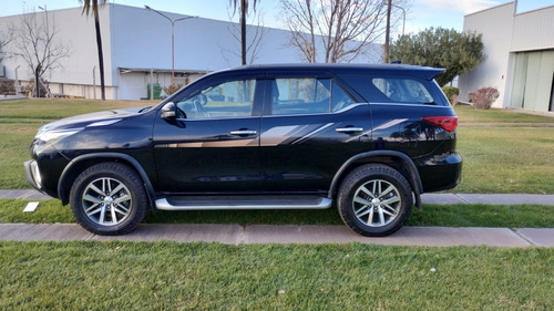 Toyota Sw4 Srx 2.8 Tdi Aut 7 Asientos