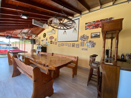 Imagen 17 de 28 de Casa En Venta En Benavidez, Tigre, G.b.a. Zona Norte