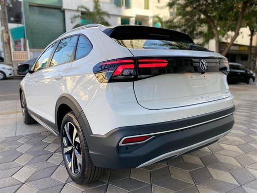 Imagem 4 de 12 de Volkswagen Nivus 1.0 200 Tsi Total Flex Highline