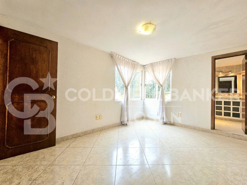 Casa En Venta En Jacinto Pallares, Cto Juristas