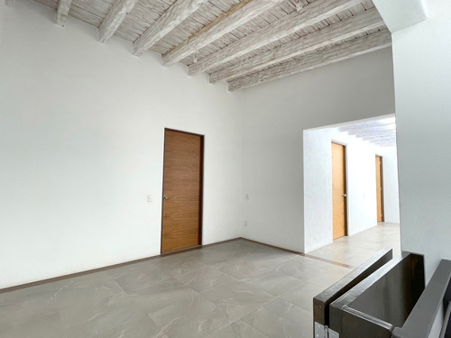 Imagen 18 de 30 de Increíble Casa En Venta En Valle De Bravo