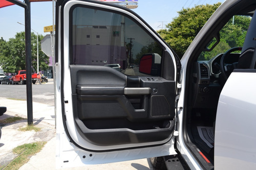 Imagen 12 de 13 de Ford Lobo Raptor 4x4 2017
