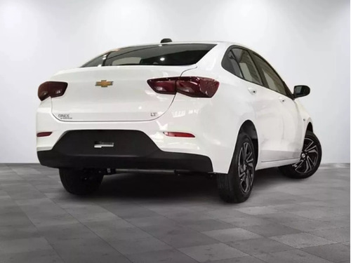 Chevrolet Onix plus 1.0 Lt