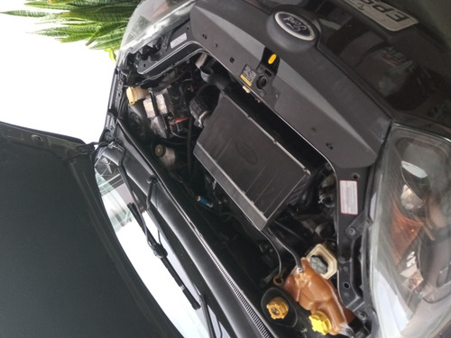 Imagem 7 de 7 de Ford Fiesta 2010 1.0 Flex 5p