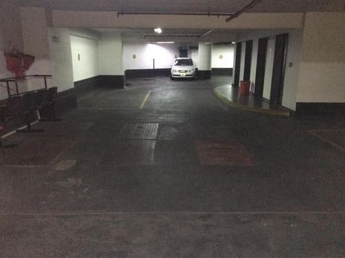 Imagen 4 de 6 de Cochera Cubierta En Venta En Recoleta