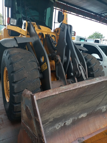 Imagem 2 de 5 de Volvo L60