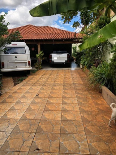 Imagem 1 de 10 de Casas - Ref: V4194