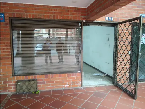 Arriendo Local Edificio Palmas Del Condado 103