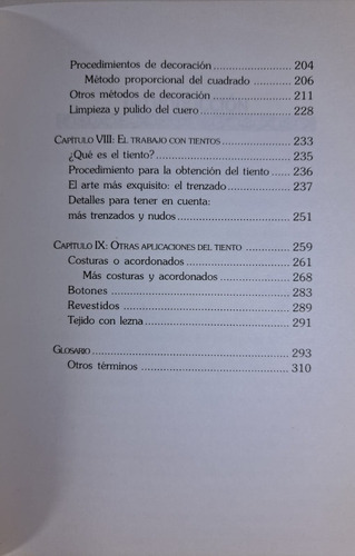 MANUALIDADES CRIOLLAS: EL CUERO CRUDO PASO POR PASO, de Manuel Bugallo. Editorial Andrómeda, tapa blanda en español, 2006