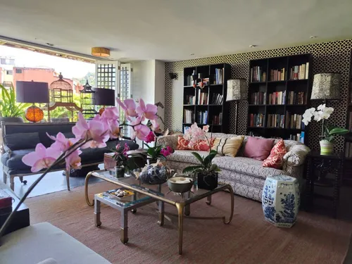 Apartamento En Venta En Cristales. Cod V16626