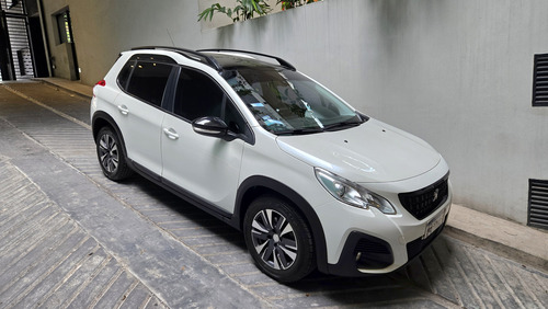 Peugeot 2008 1.6 Feline am20