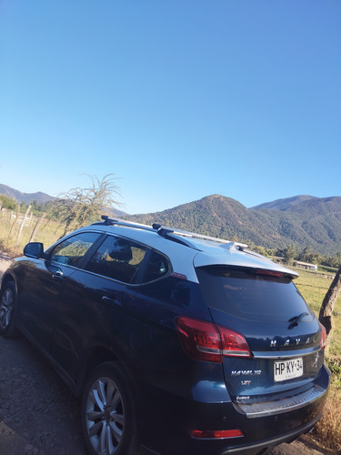 Se Vende O Permuta Por Un Sedán. Excelente Auto Todo Al Día