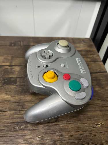 Control Mando Wavebird Nintendo Gamecube Sin Receptor (Usado)