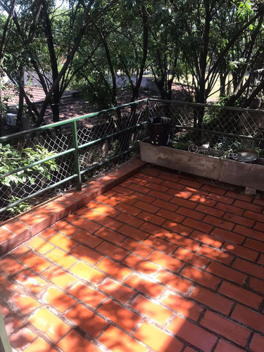 Alquiler Tres Ambientes Departamento - Moron Sur