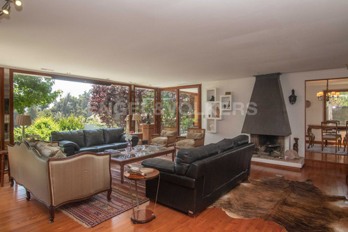 Imagen 4 de 15 de Maravillosa Casa Colonial En Quinchamalí