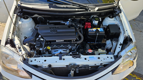 Toyota Etios 1.5 Xls