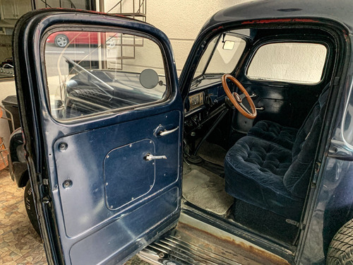 Imagen 5 de 15 de Pick Up Ford 1946 De Colección