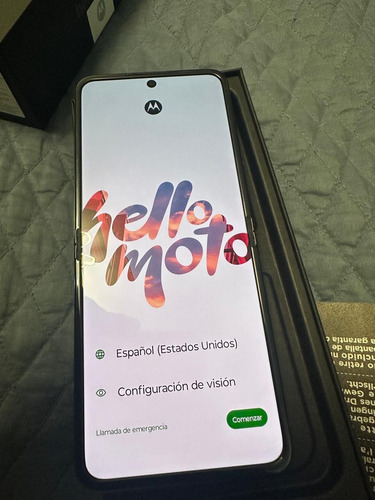 Motorola Razr 50 Ultra Dual Sim 512 Gb Verde 12 Gb Ram Verde Musgo (Usado)