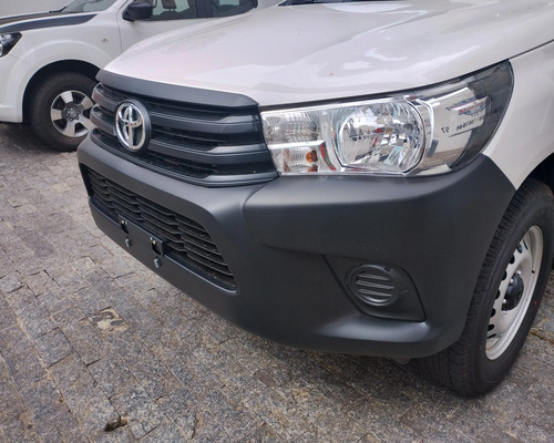 Toyota Hilux 2.8 D-4d Turbo Diesel Chassi 4x4 Manual