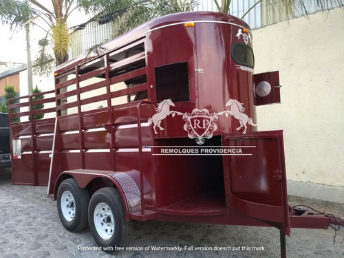 Remolque Para 2 Caballos Techado