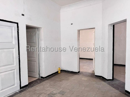 Ana Torres. Local Comercial En Venta 2518189 En El Paraíso