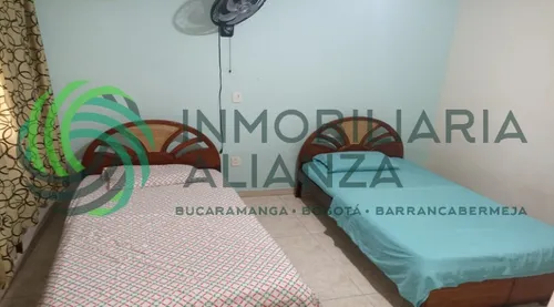 Casa En Venta En Cabecera Del Llano. Cod V61678