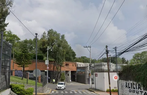 Venta De Casa En Remate Bancario En Barrio Sn Francisco Magdalena Contreras J.c.