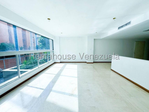 Apartamento En Venta En Los Naranjos De Las Mercedes Caracas