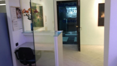 Imagen 2 de 13 de Oficina En Alquiler El Recreo 20-18721 Eva Castillo 0414.306.72.20