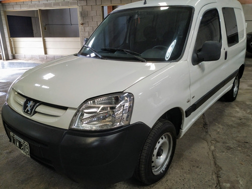 Peugeot Partner 2012 1.6 Hdi Furgon Presence Plc