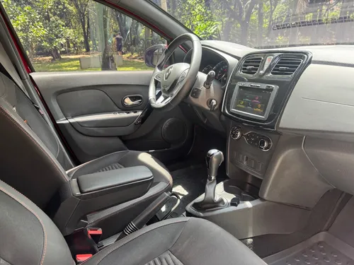 Renault Stepway 1.6 Dynamique / Intens Automática