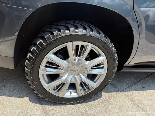 Chevrolet Tahoe 6.2 High Country 4X4 At