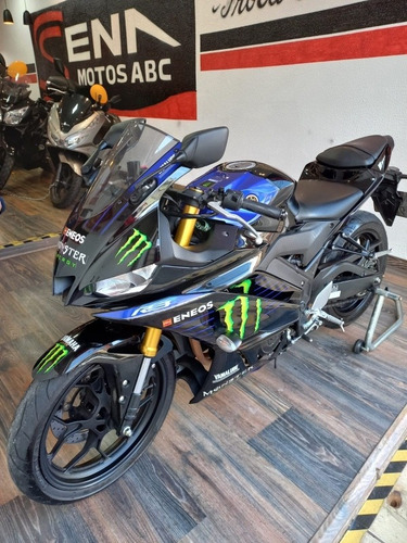 Imagem 2 de 15 de Yamaha Yzf R3 Monster