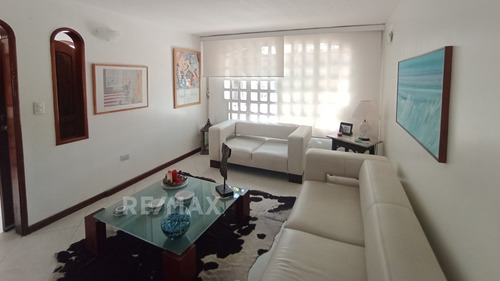 Imagen 5 de 28 de Re/max 2mil Alquila Townhouse En Urb. Paraiso Ii, Agua Marina Coutry Club